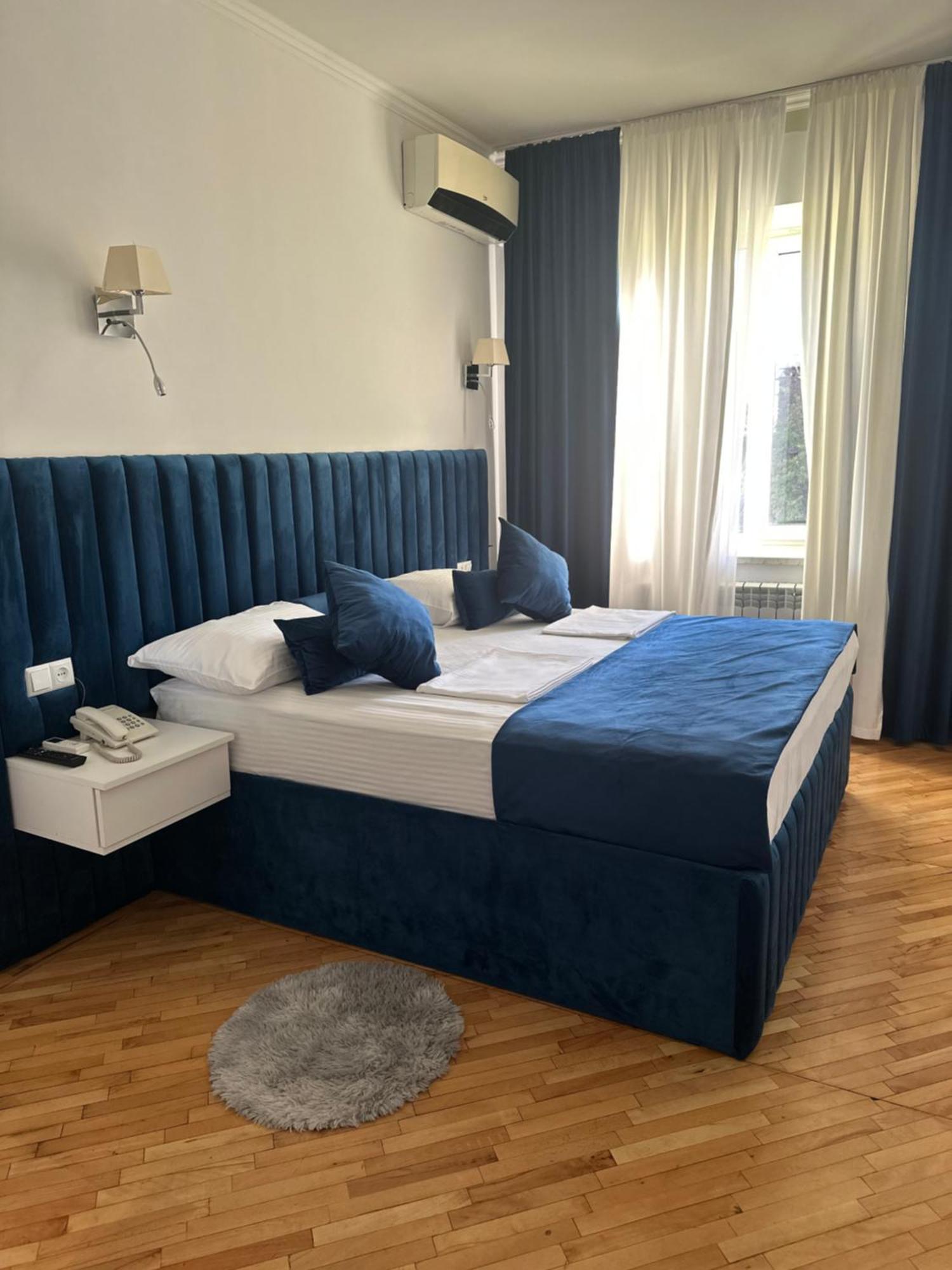 Yereone Hotel Apartment Jerevan Eksteriør billede